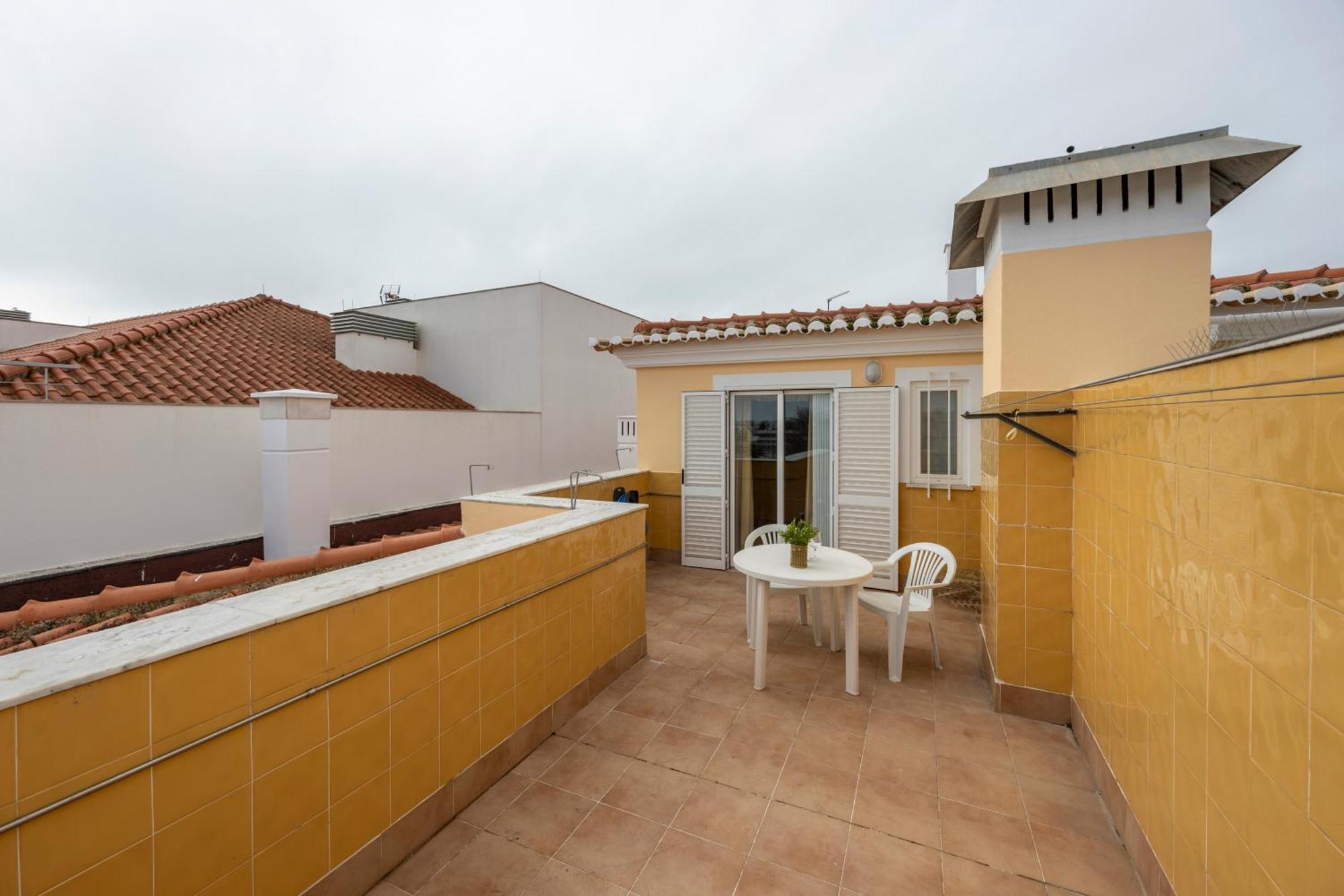 Apartamentos Mira Rio Lagos Exterior photo